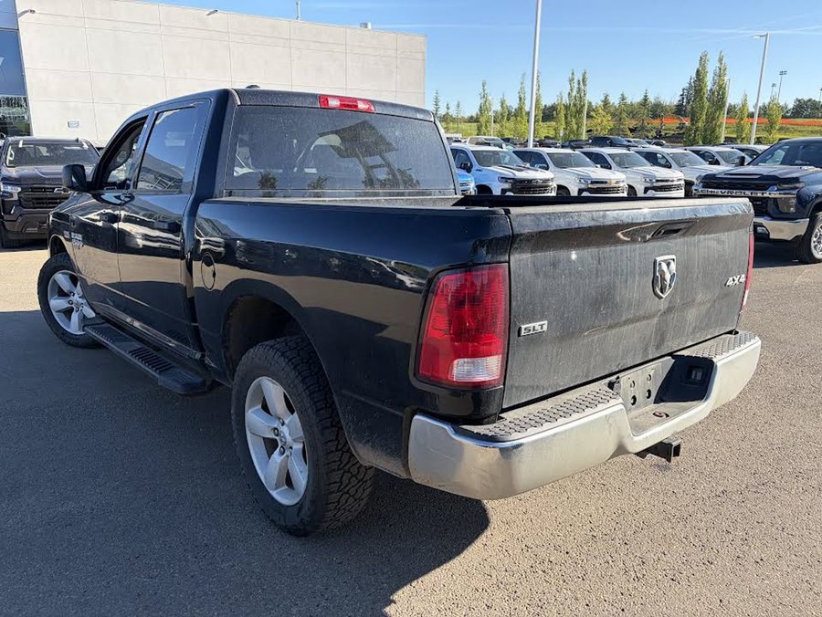 2022 Ram 1500 Classic 2022 Black