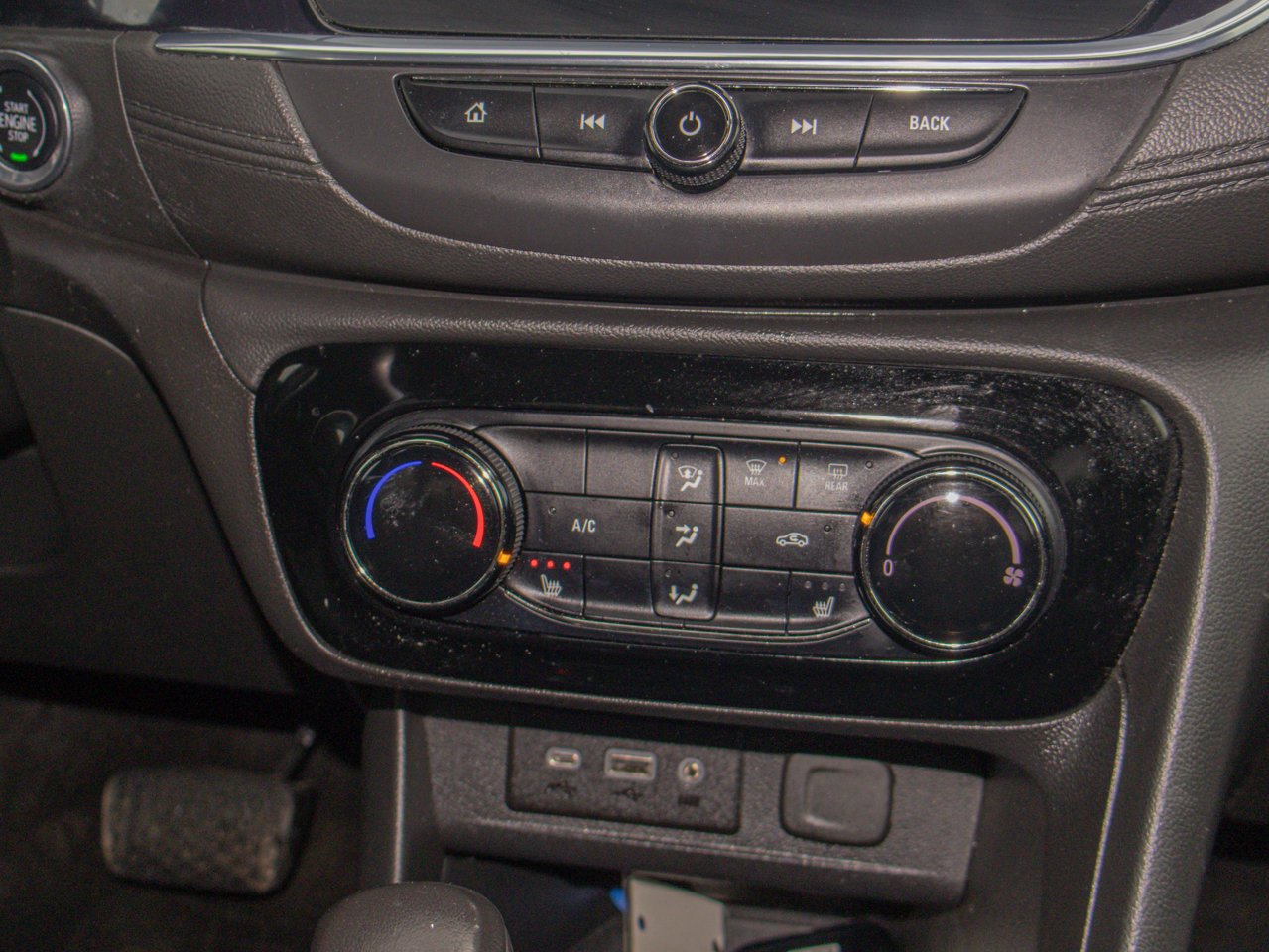 2023 Buick Encore GX AWD 4dr Preferred Grey Sherwood Park - photo #26