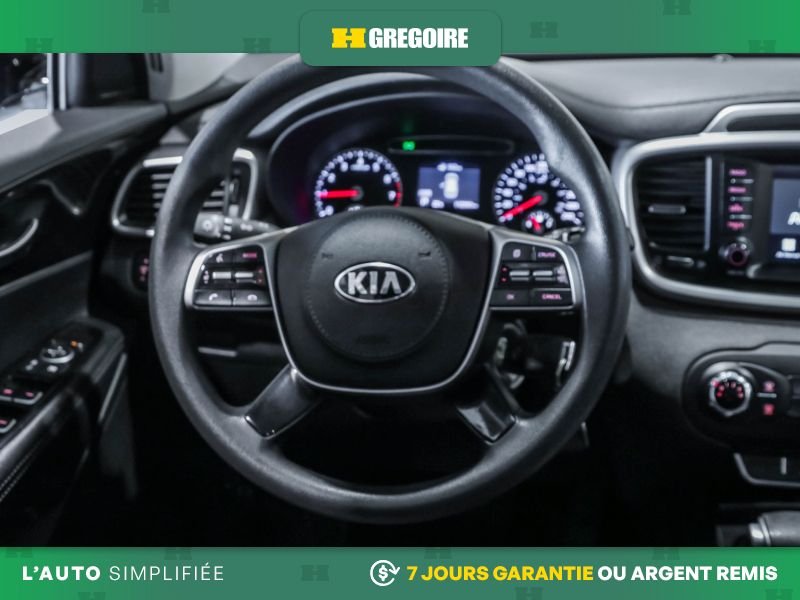 2020 Kia Sorento White Laval - photo #17