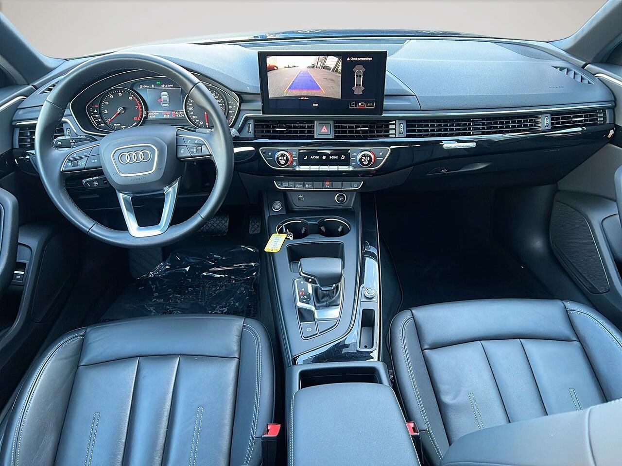 2024 Audi berline A4 Black Québec - photo #9