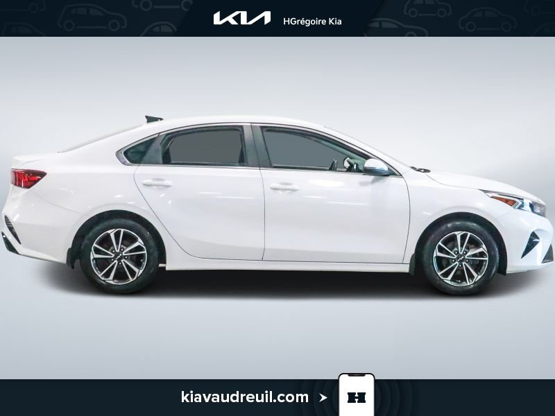 2024 Kia Forte White Saint-Eustache - photo #7