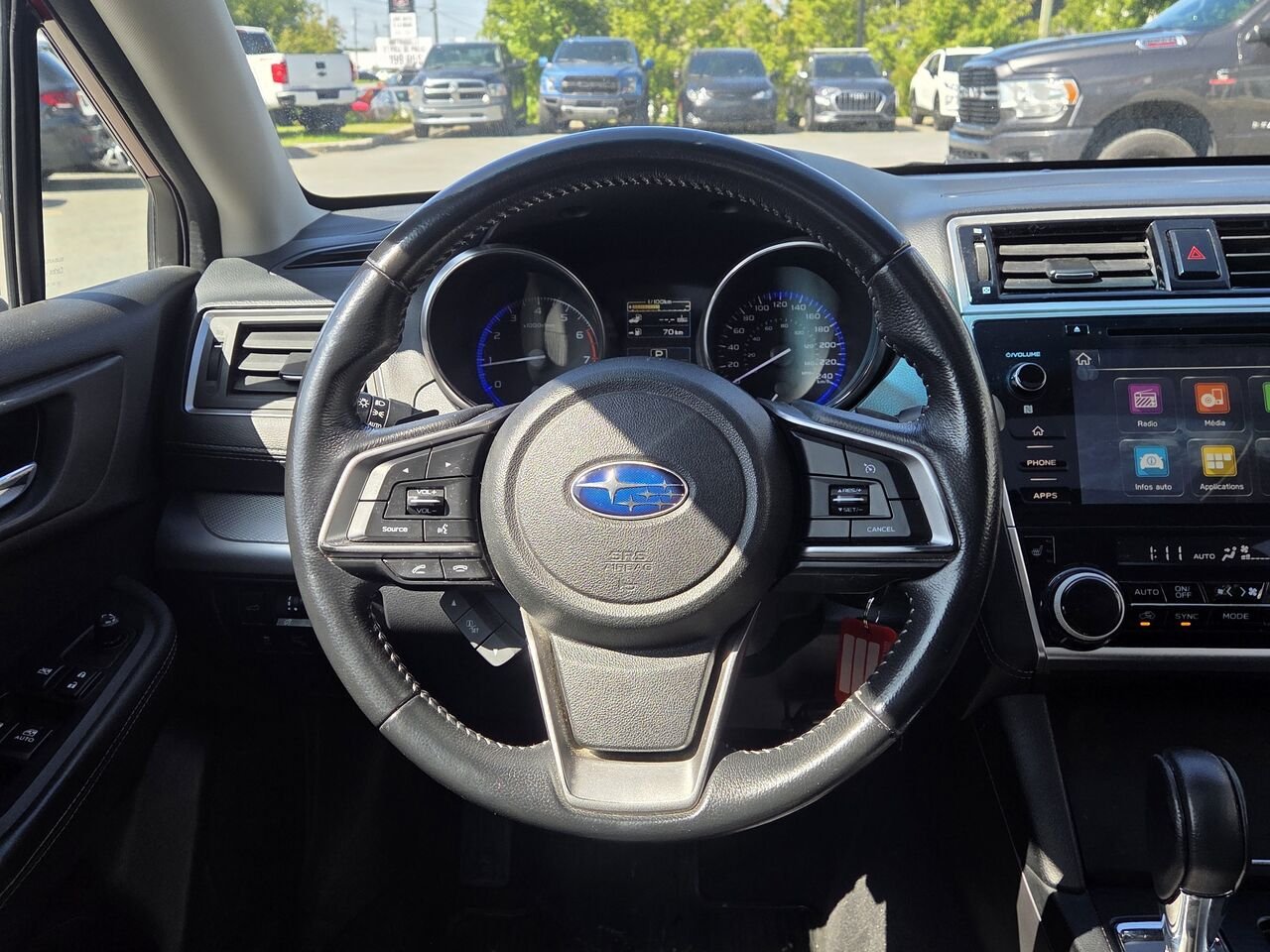 Subaru Outback Touring 2018 Rouge Granby - photo #15
