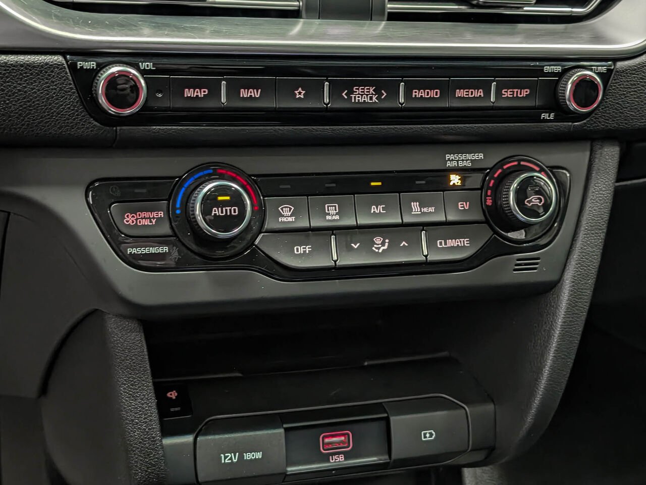Kia NIRO EV SX Touring Toit Ouvrant Sièges Chauffants 2020 Sherbrooke - photo #14