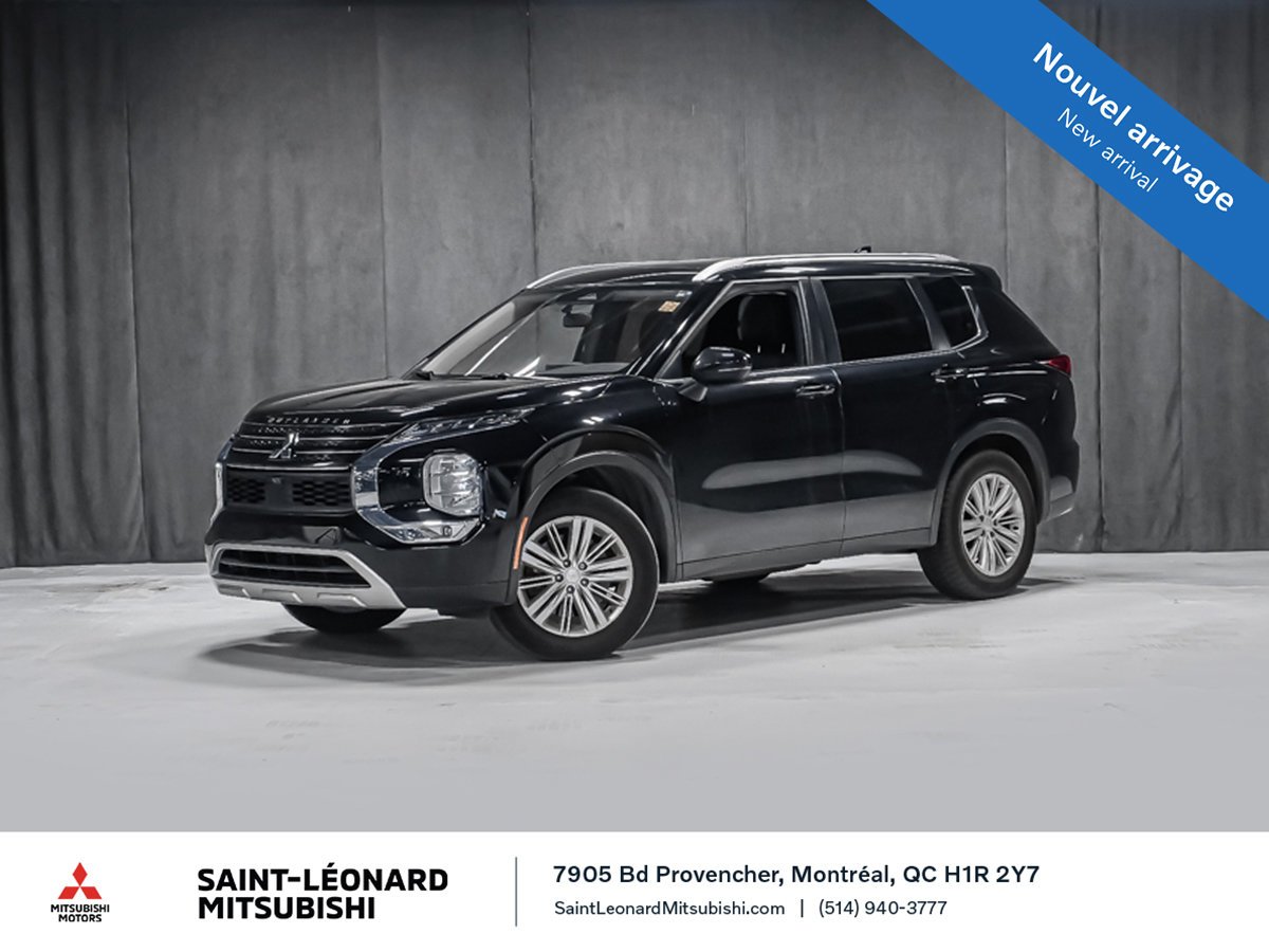 Mitsubishi Outlander SE AWD APPLE CARPLAY CAMERA DE RECUL 2024 Noir Montréal - photo #0