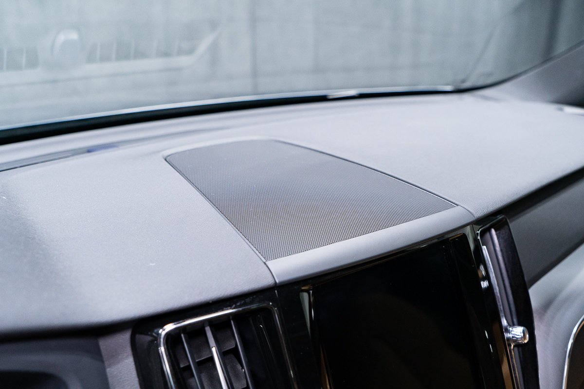 2020 Volvo XC60 T6 MOMENTUM PLUS Grey Montreal - photo #9
