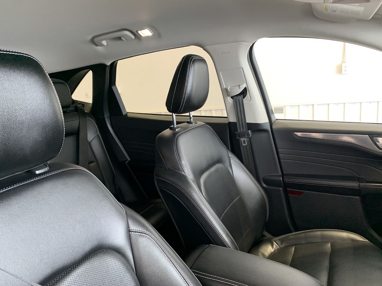 2022 Ford Escape TITANIUM PHEV Blue Châteauguay - photo #16
