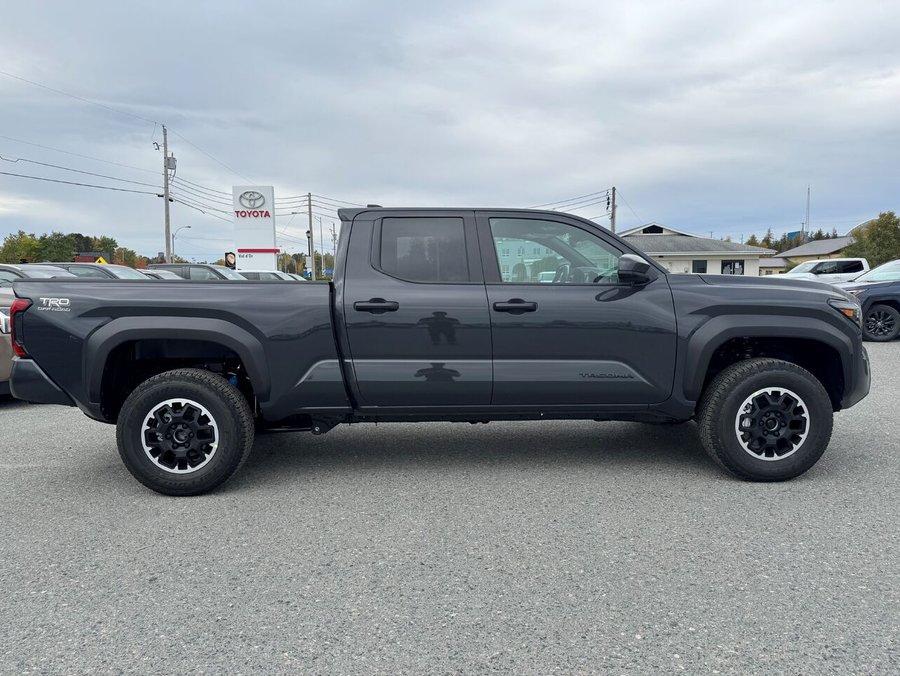 2026 Toyota Tacoma Double Cab 4x4 BA emp. court Grey