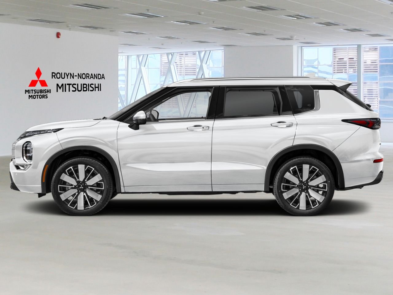 2026 Mitsubishi Outlander White Diamond Rouyn-Noranda - photo #2