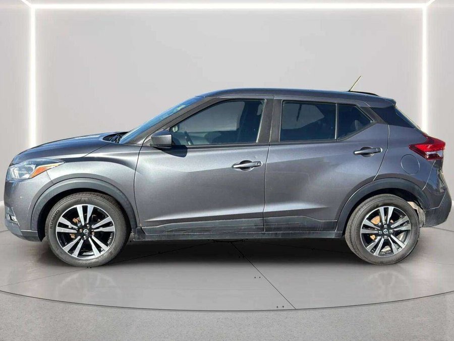 2020 Nissan Kicks SV Grey