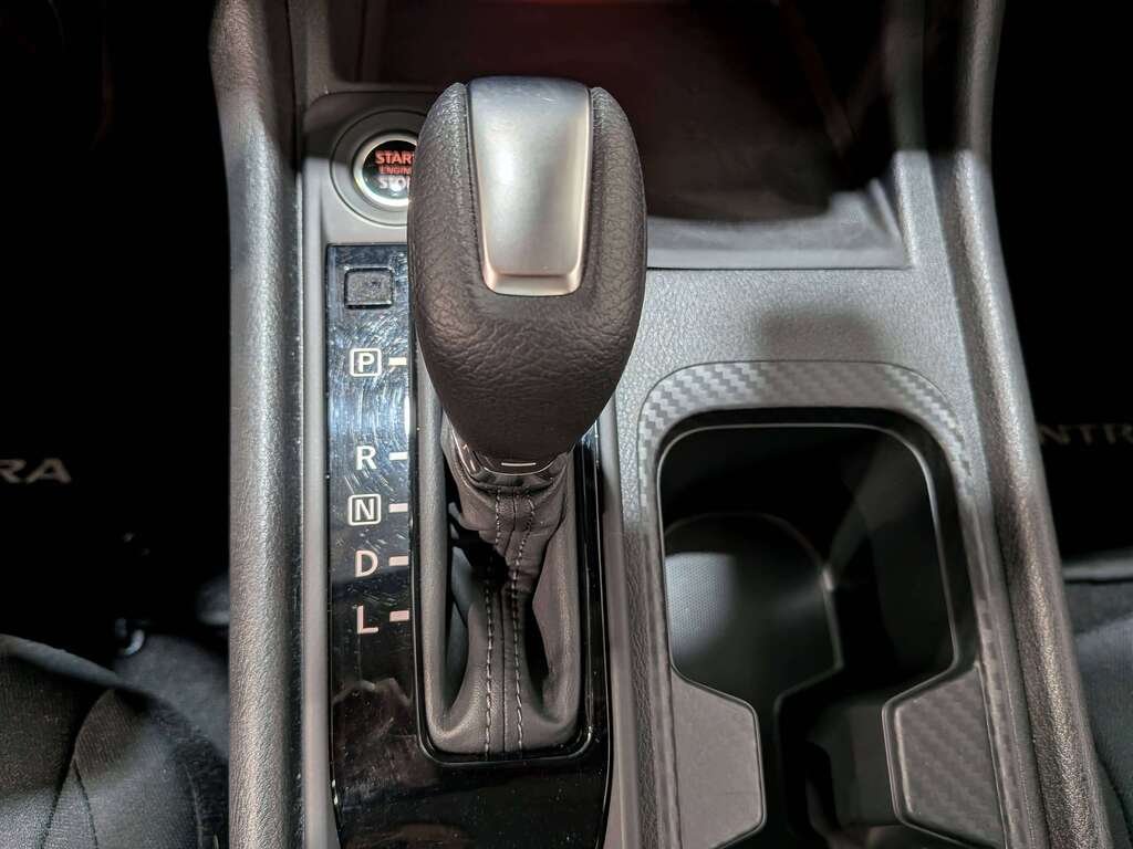 Nissan Sentra S Plus CVT 2024 Blanc Val-David - photo #26