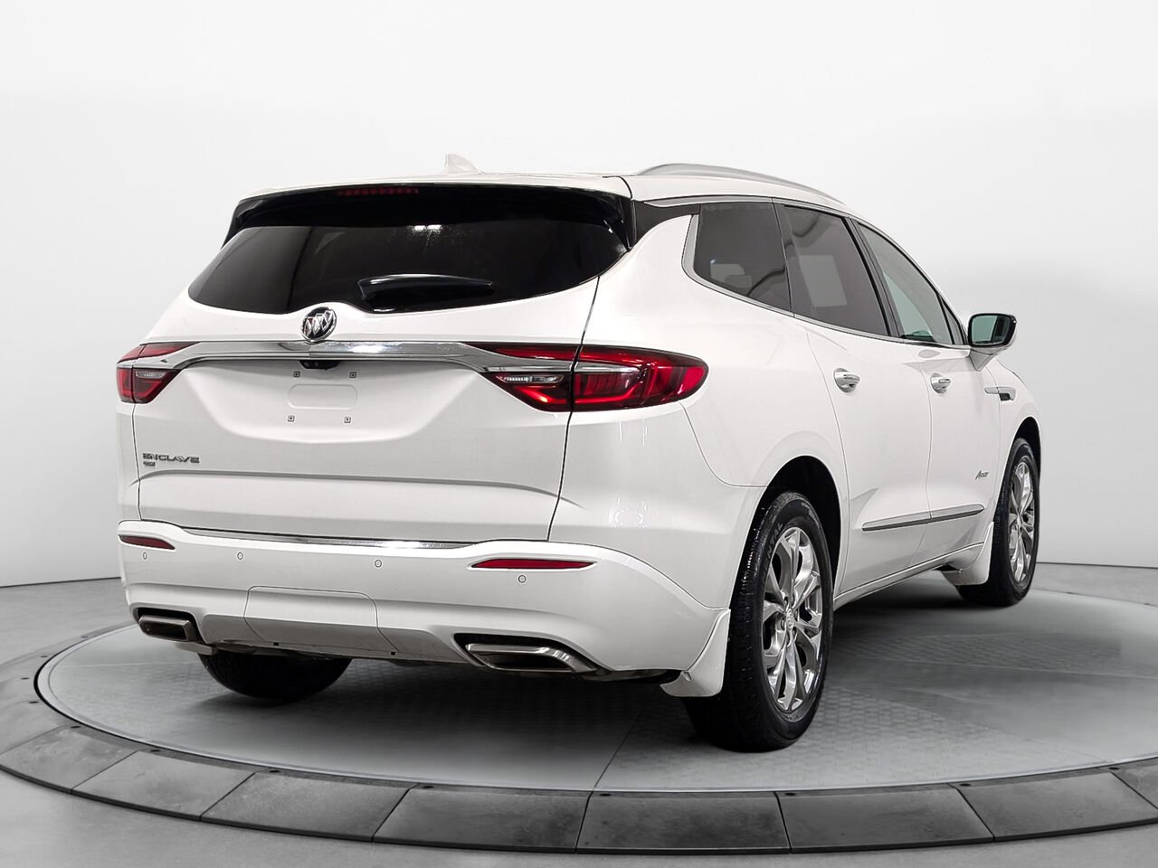 BUICK ENCLAVE Avenir 7 places Toit Ouvrant Moteur V6 3.6L 2021 Blanc Sherbrooke - photo #3
