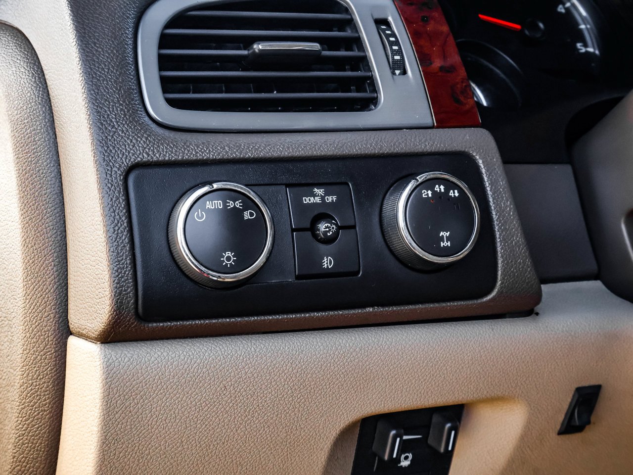2011 Chevrolet Silverado 3500HD 4WD Crew Cab 167 LTZ Grey Sherwood Park - photo #20