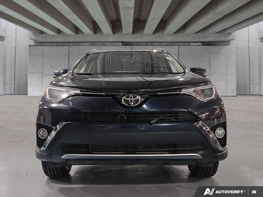 2018 Toyota RAV4 XLE Blue