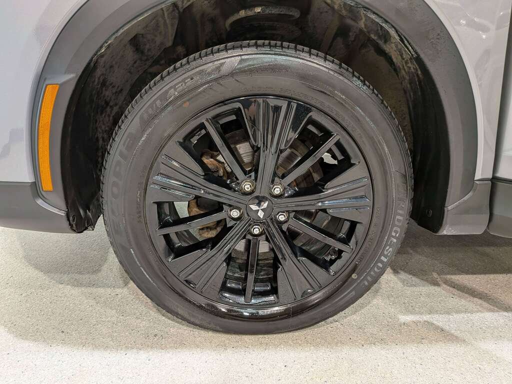 Mitsubishi Eclipse Cross 2022 Gris Val-David - photo #36