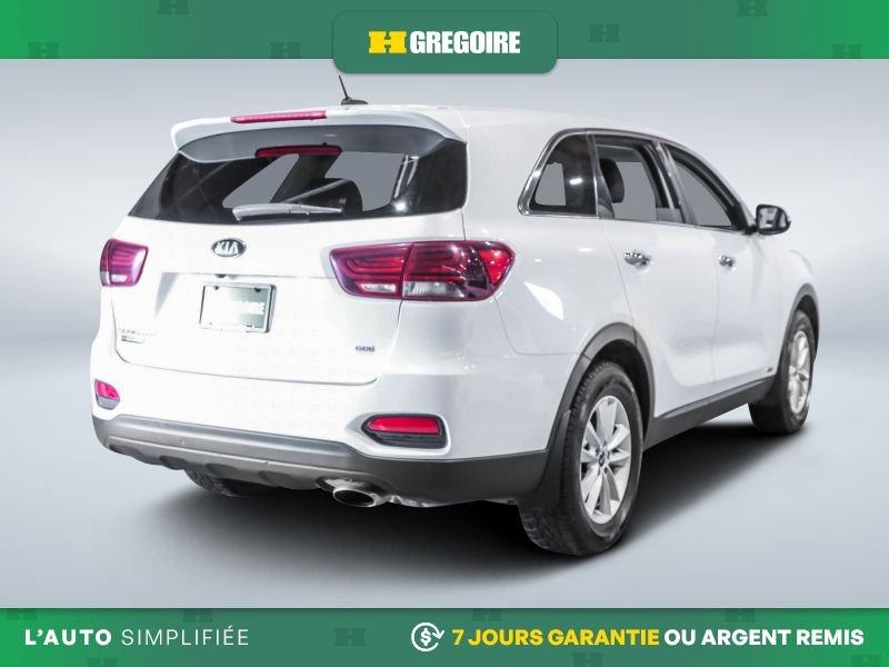 2020 Kia Sorento White Laval - photo #8