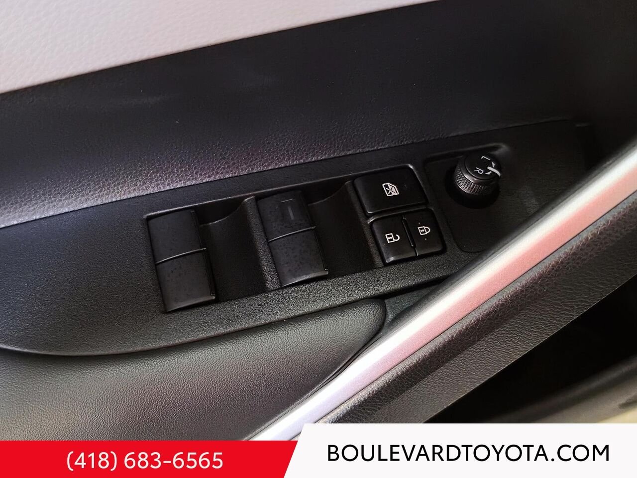 Toyota COROLLA CROSS 531886-49 | L, AWD 2026 Noir Québec - photo #7
