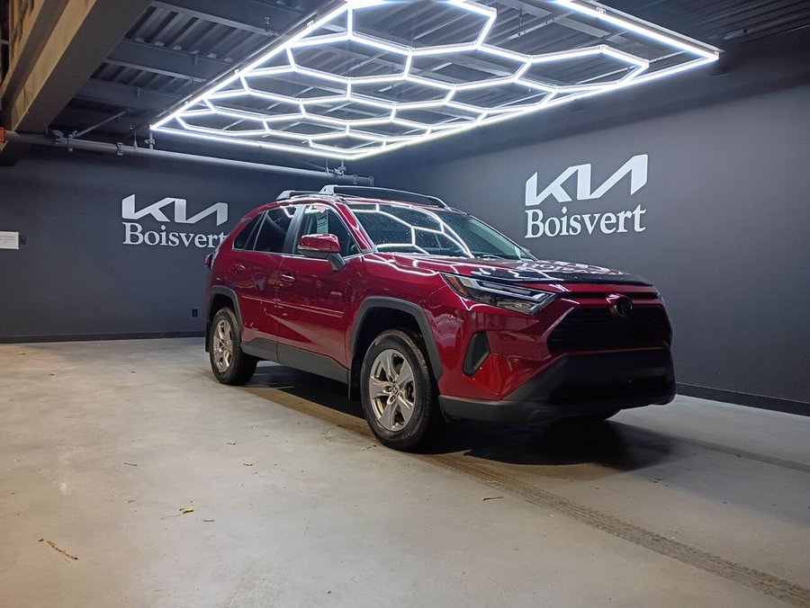 Toyota RAV4 XLE TI 2022 Rouge