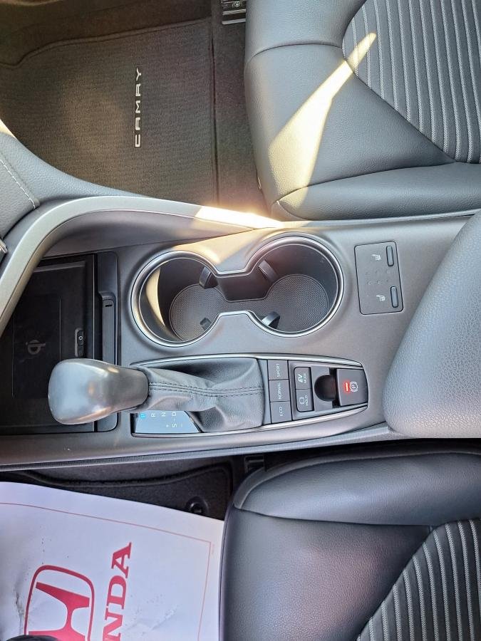 Toyota Camry 2021 Gris Donnacona - photo #18