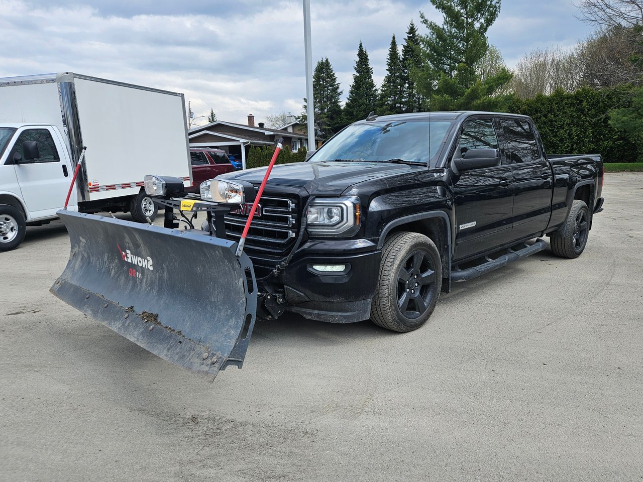 2017 GMC Sierra 1500 SLE cabine multiplace 4RM, 153,0 po Black Thetford Mines - photo #0