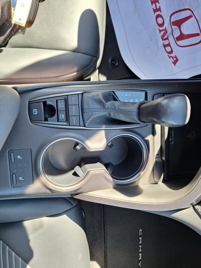 Toyota Camry 2021 Gris Donnacona - photo #28
