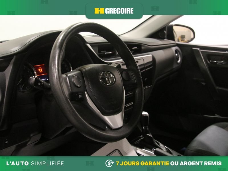 Toyota Corolla 2019 Noir Blainville - photo #11