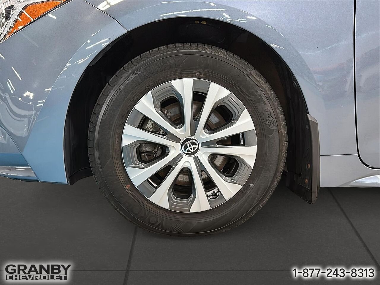 Toyota Corolla hybride LE CVT | 26-0882A 2023 Bleu Granby - photo #9