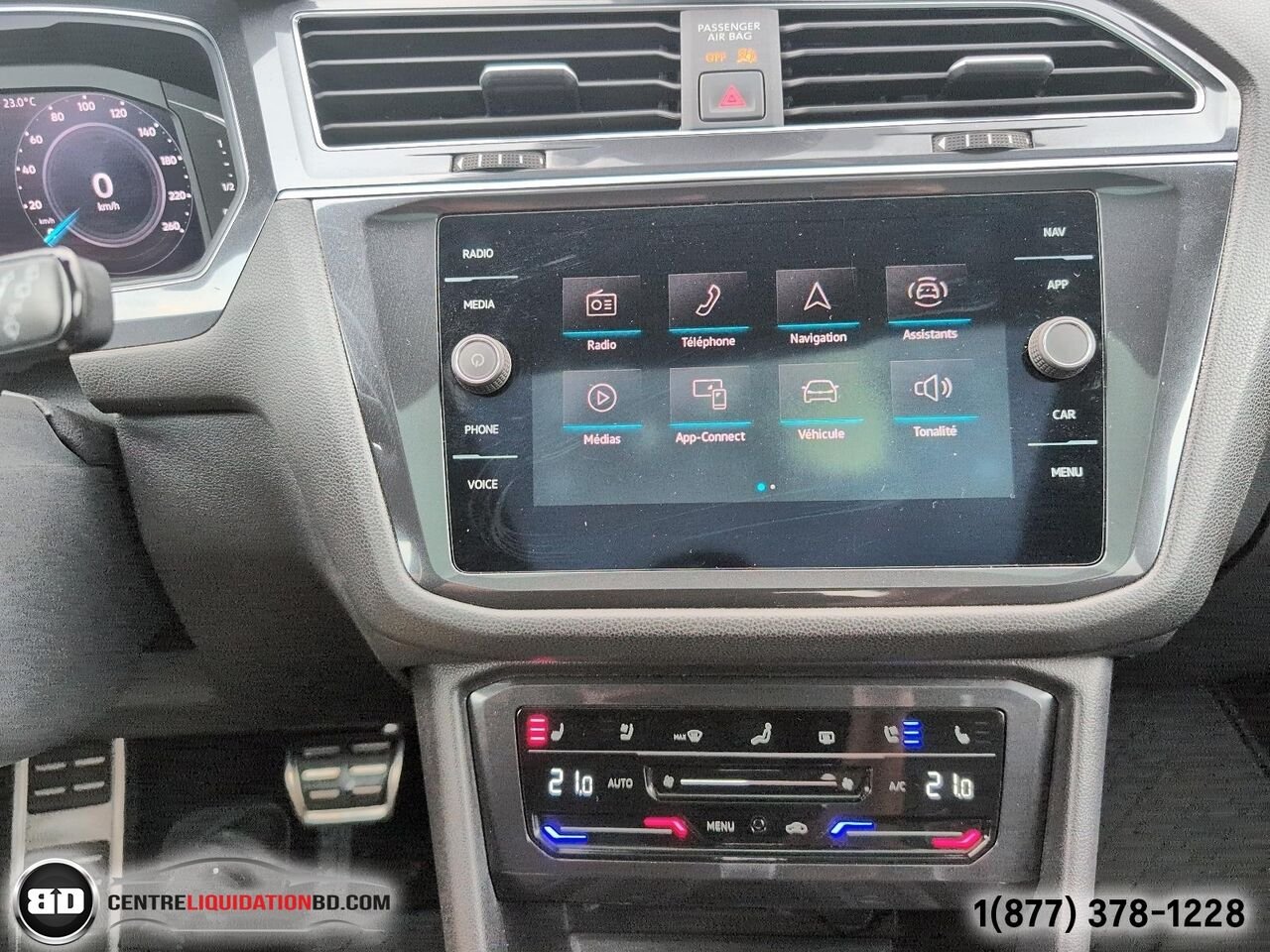 Volkswagen Tiguan Highline R-Line | BD0324 2022 Gris Granby - photo #19