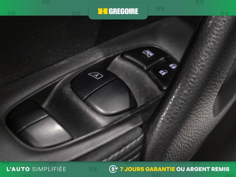 2019 Nissan Qashqai White Blainville - photo #15