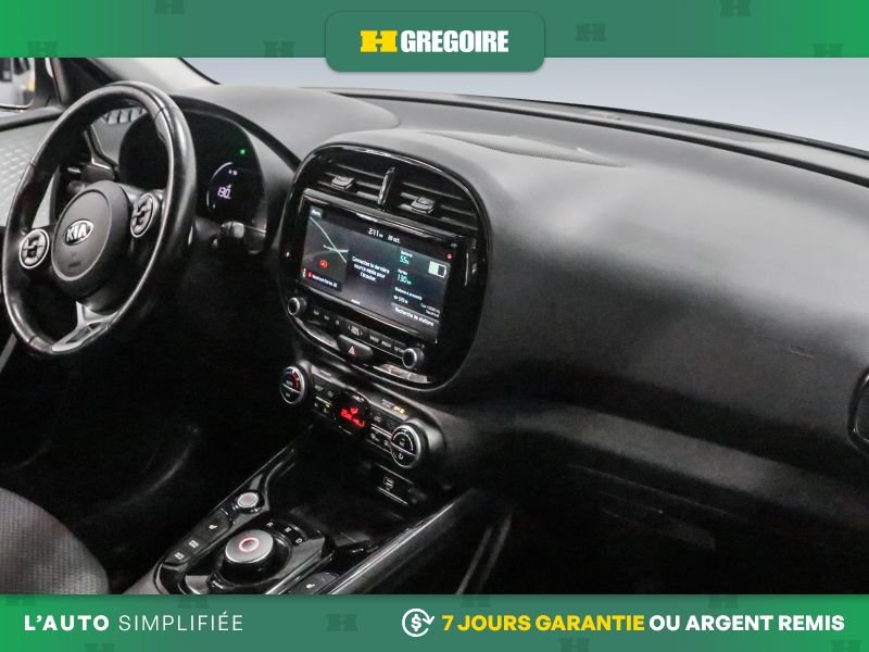 2020 Kia Soul White Vaudreuil-Dorion - photo #26