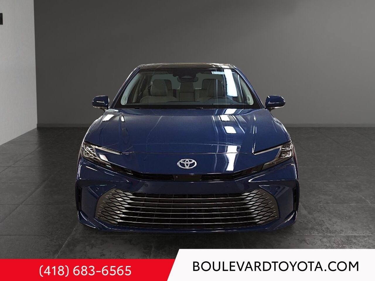 2025 Toyota Camry 531872-25 | XLE, HYBRIDE, AWD Blue Québec - photo #1
