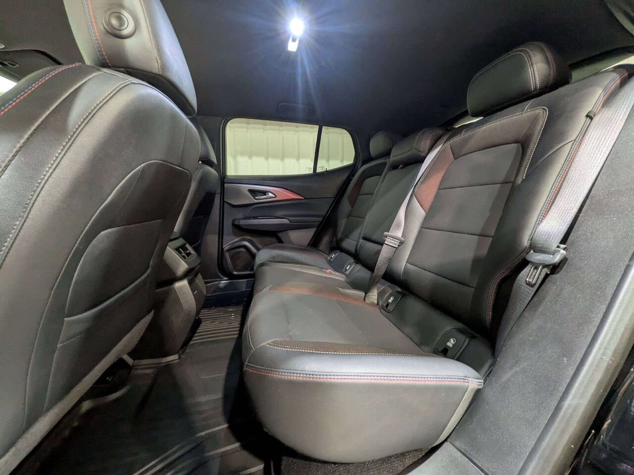 2024 Chevrolet Equinox EV 4dr RS w/2RS Black Val-David - photo #11