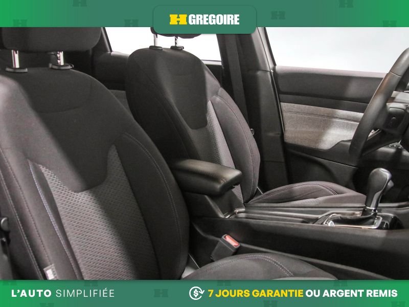 2023 Jeep Compass White Blainville - photo #27
