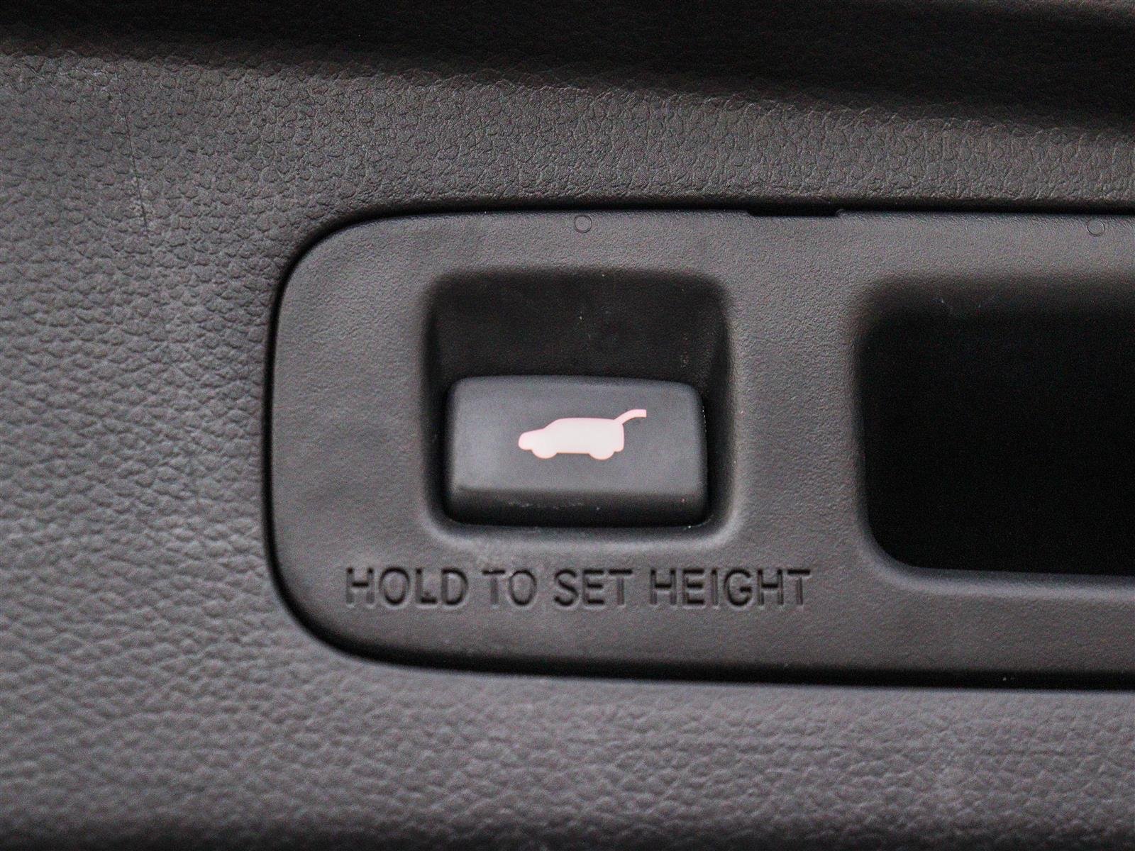 2023 Honda CR-V Hybrid Touring Ottawa & Gatineau - photo #19