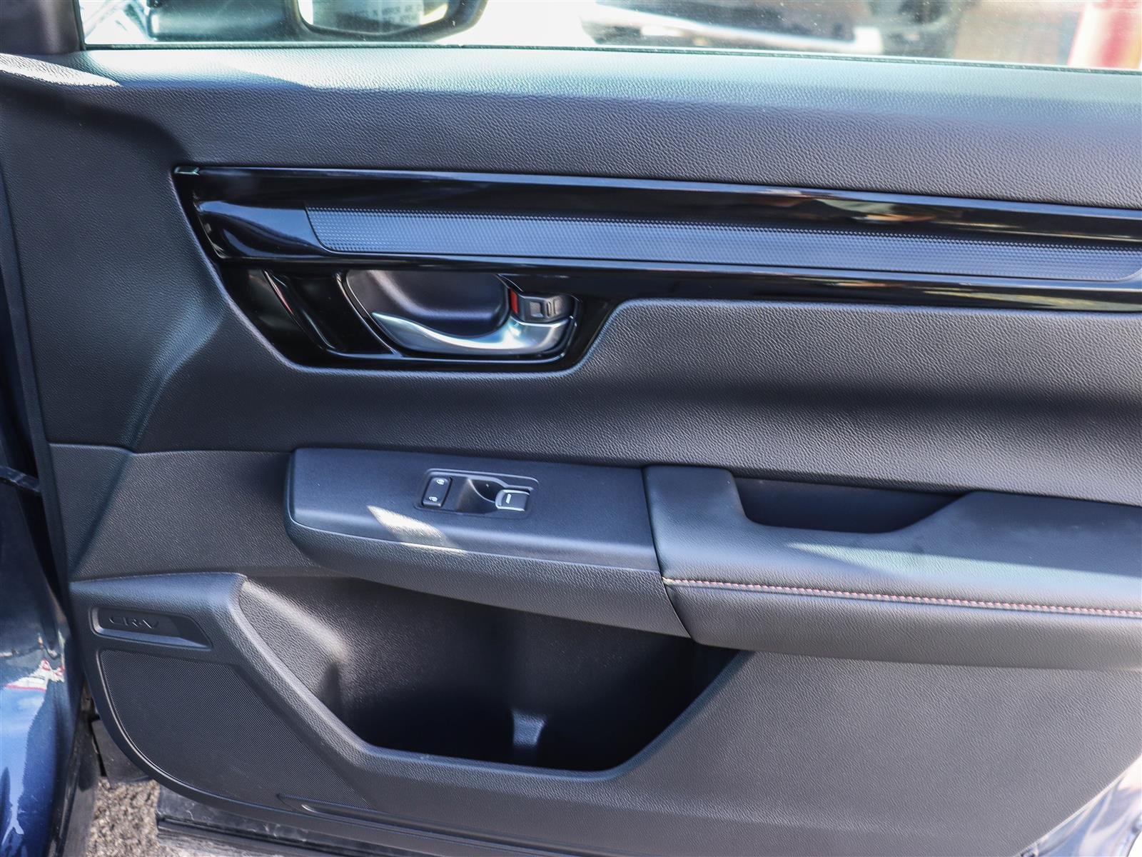 2023 Honda CR-V Hybrid Touring Ottawa & Gatineau - photo #16