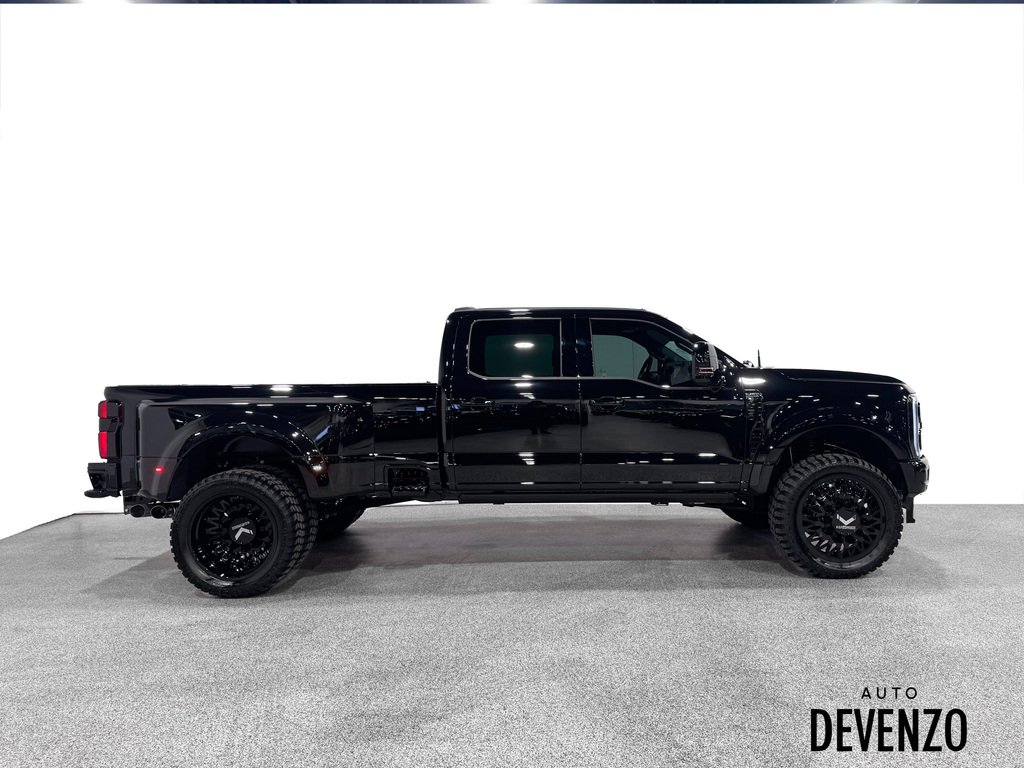 2026 Ford Super Duty F-450 DRW Black Saint-Eustache - photo #1