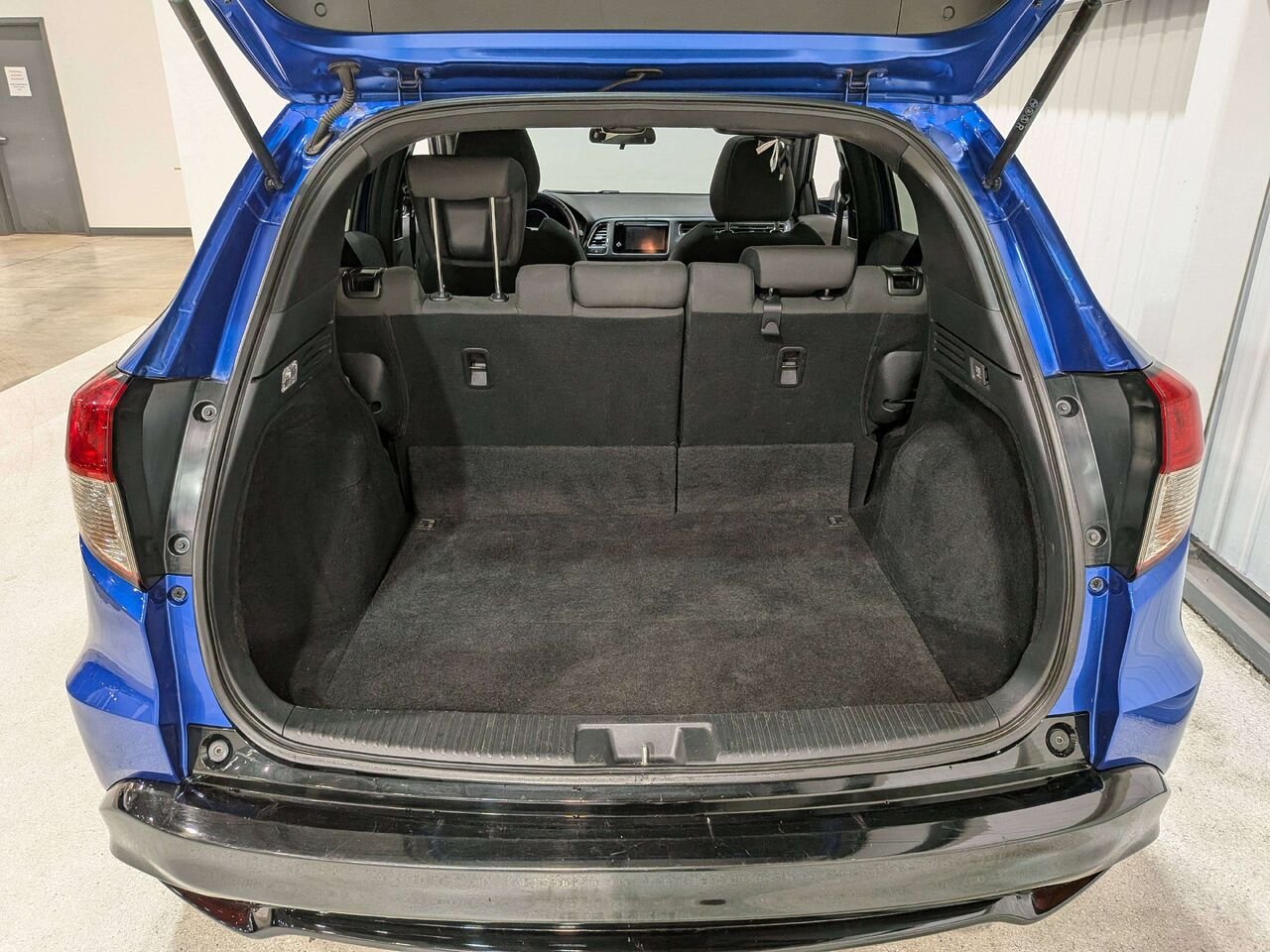 2022 Honda HR-V Sport AWD CVT Blue Mirabel - photo #8