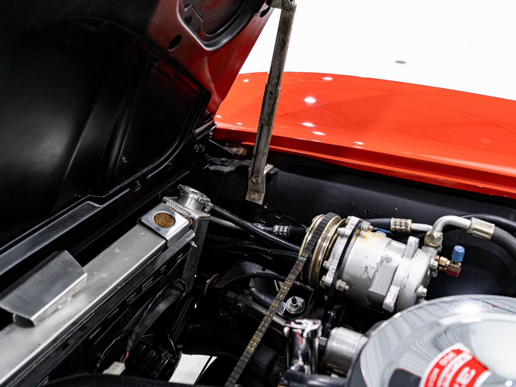 Chevrolet Corvette Split window matching# 327 Factory A/C | PRICE IN USD 1963 Rouge Montréal - photo #56
