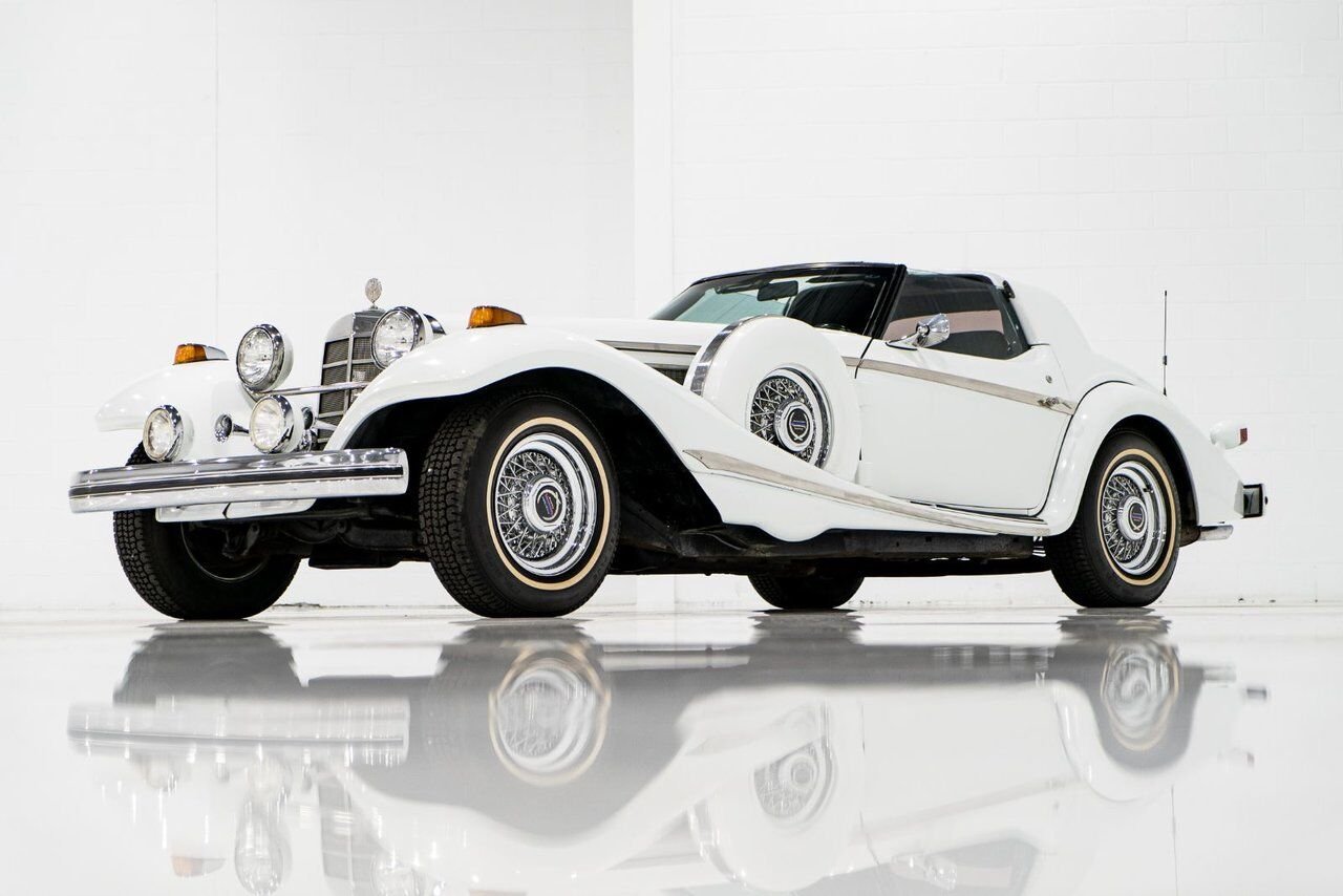 Phillips Motor Car Berlina Coupe Only 1 of 78 produced. Very rare | PRIX EN USD 1981 Blanc Montréal - photo #27