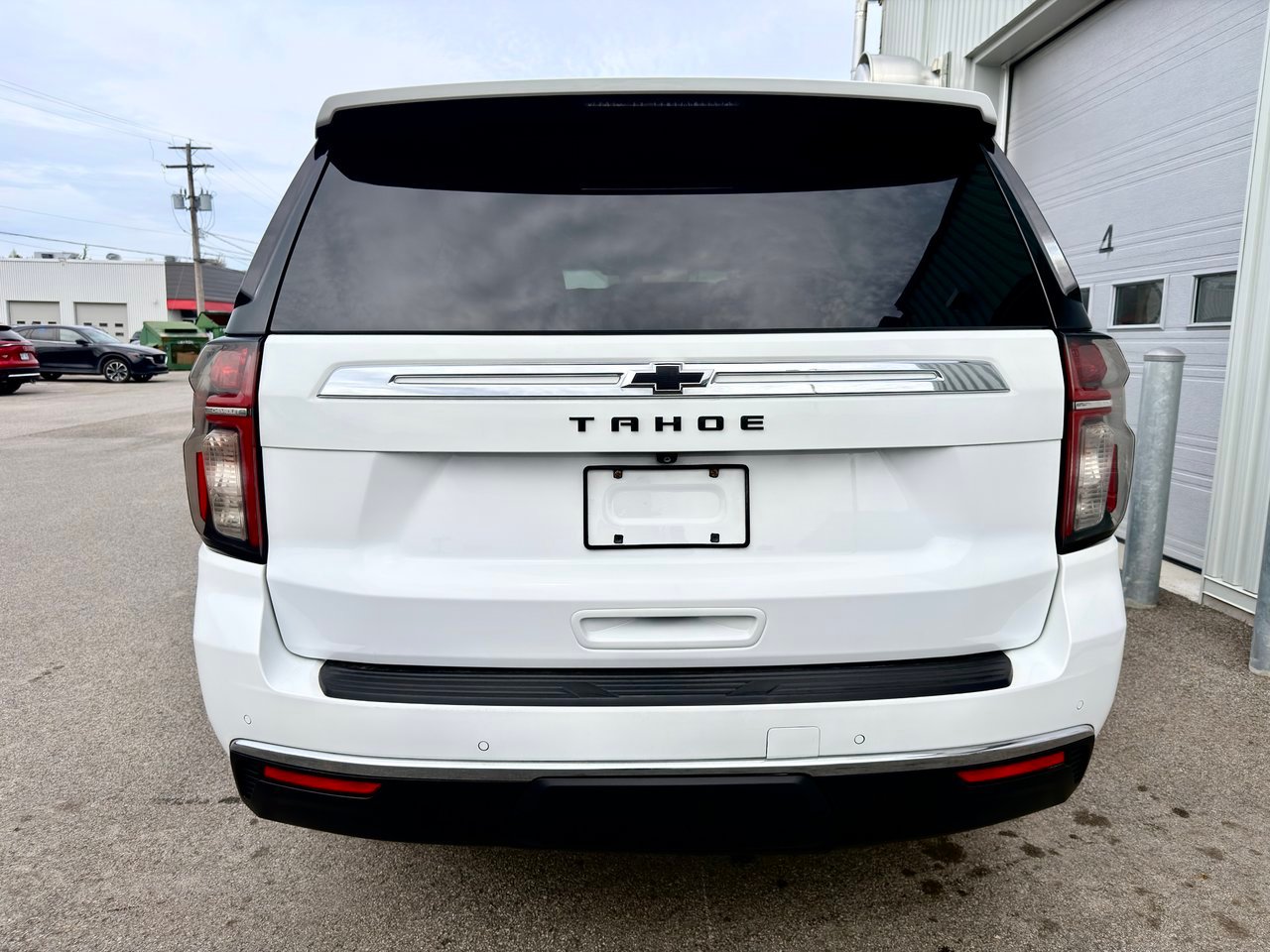 Chevrolet Tahoe 2021 Blanc Notre-Dame-des-Prairies - photo #9