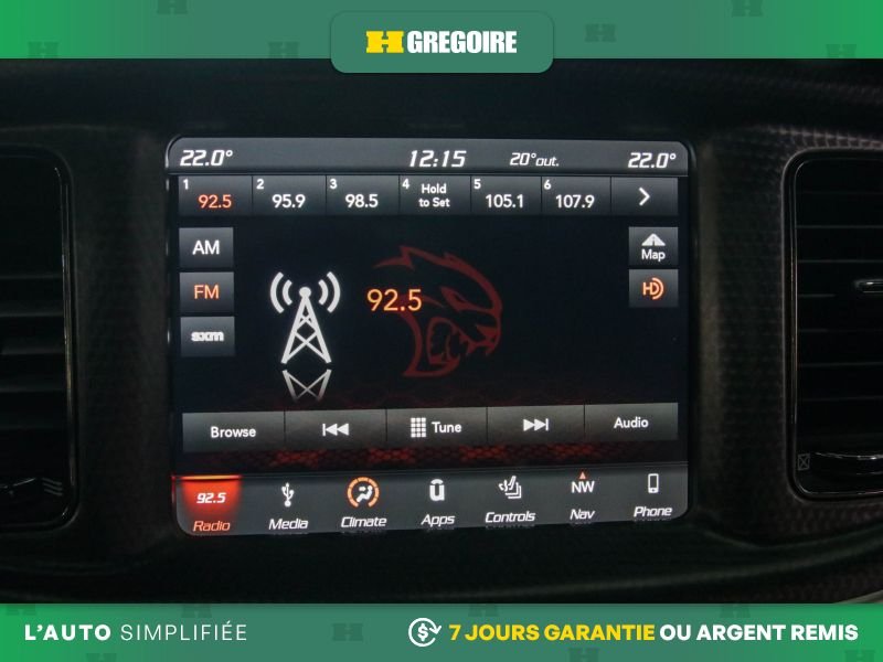 2019 Dodge Charger White Blainville - photo #11