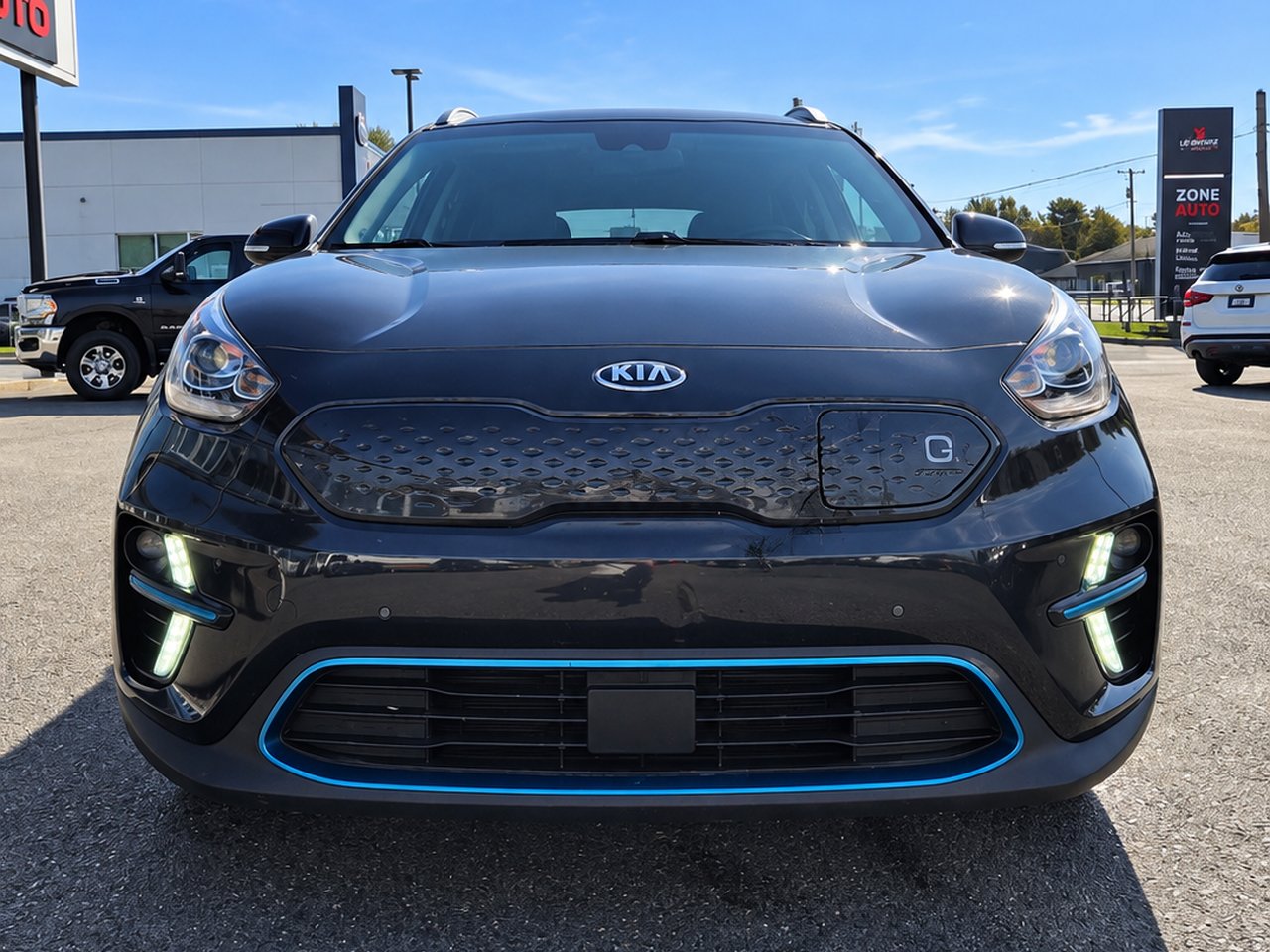 2019 Kia Niro SX Touring Black Granby - photo #9