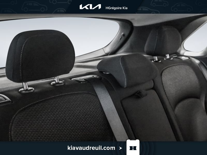 Hyundai Elantra 2019 Gris Laval - photo #23
