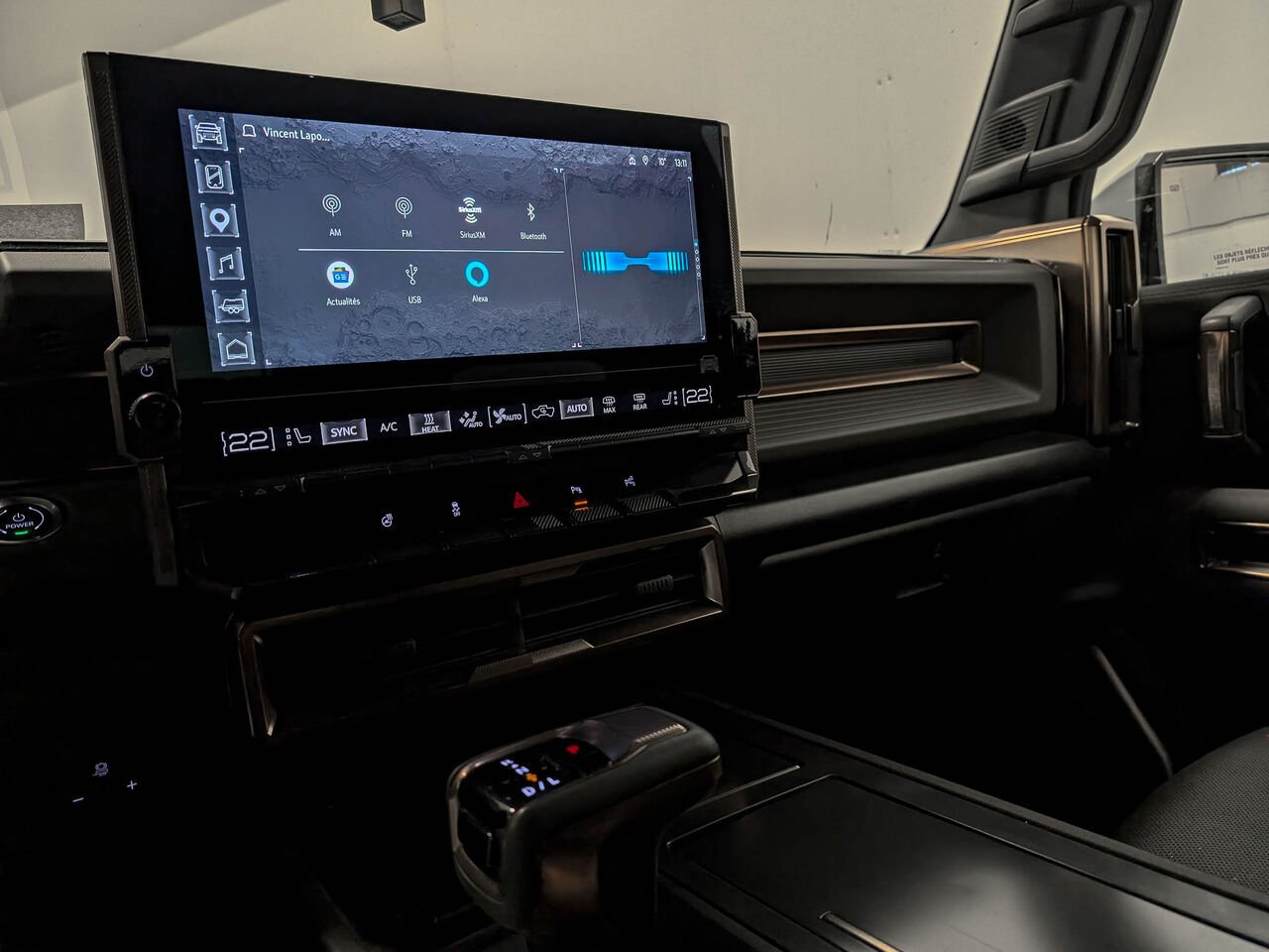 GMC Hummer SUV e4WD 2X Supercruise 2025 gray Sherbrooke - photo #13