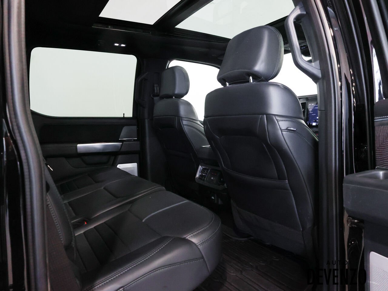 2025 Ford Super Duty F-250 SRW Black Saint-Eustache - photo #7