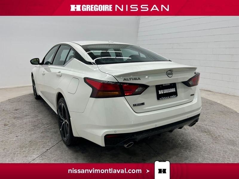 Nissan Altima 2025 Blanc Blainville - photo #8