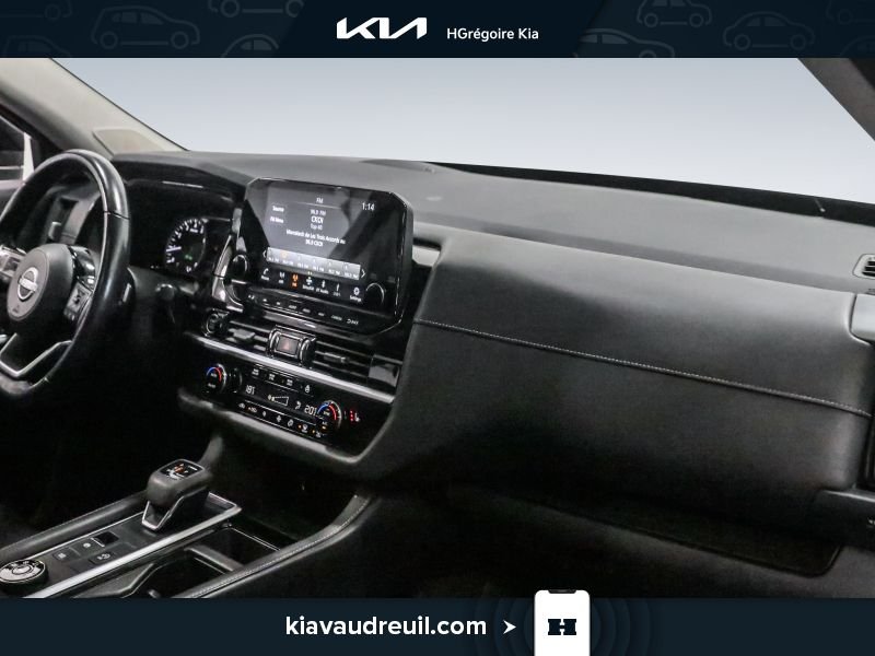 2023 Nissan Pathfinder Black Laval - photo #26