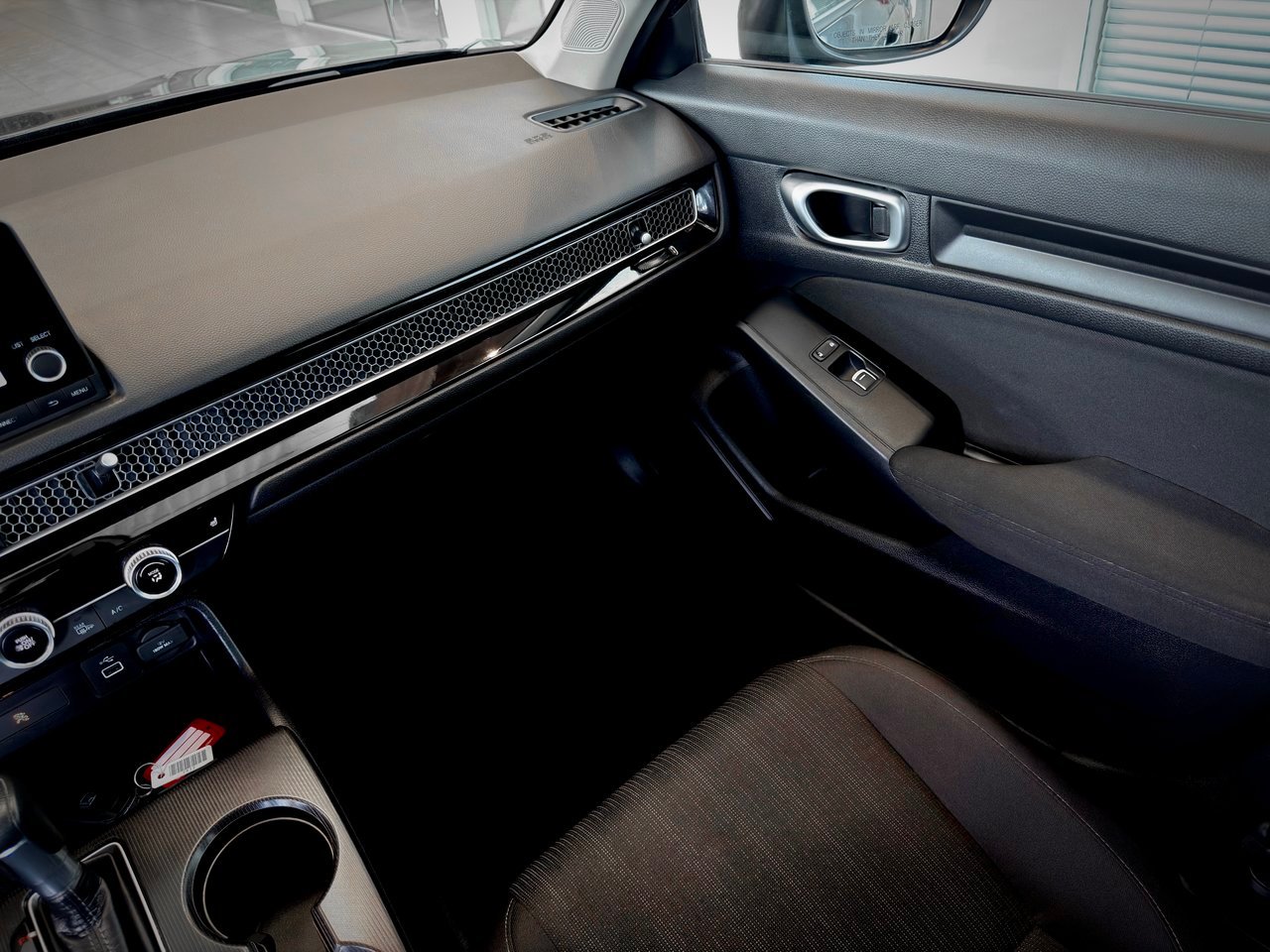 2023 Honda Civic Sedan Silver Notre-Dame-des-Prairies - photo #18
