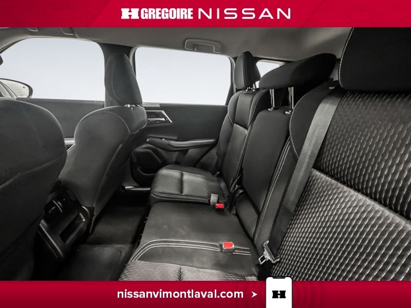 Mitsubishi Outlander PHEV 2023 Gris Laval - photo #17