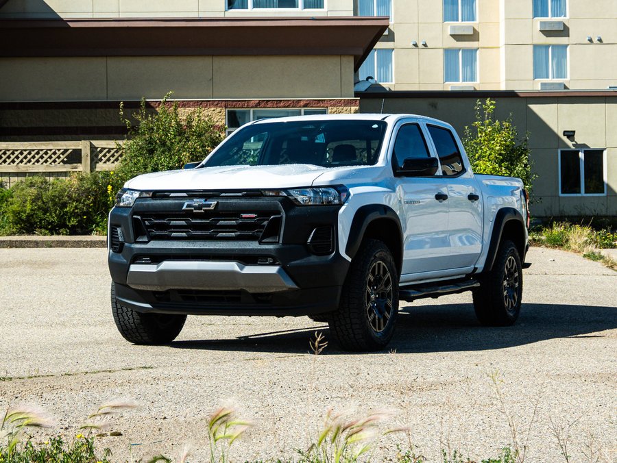 2024 Chevrolet Colorado 2024 White