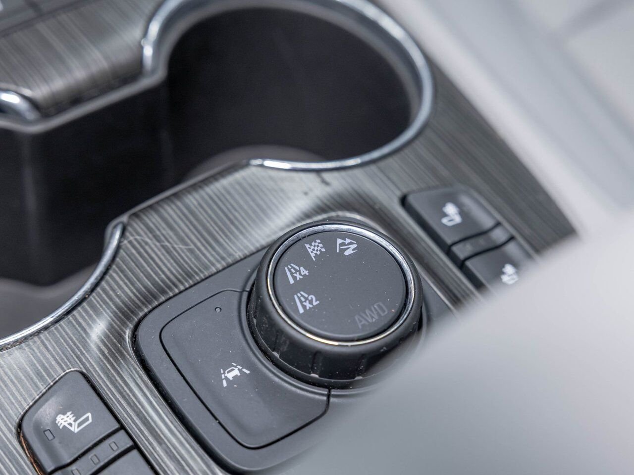 GMC Acadia SLT AWD *NAV* CUIR SIÈGES CHAUF HAYON ELECT BOSE 2023 Gris Saint-Jérôme - photo #22